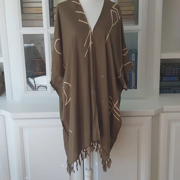 Village Thrive Abstract Kimono - Picture 2 of 5